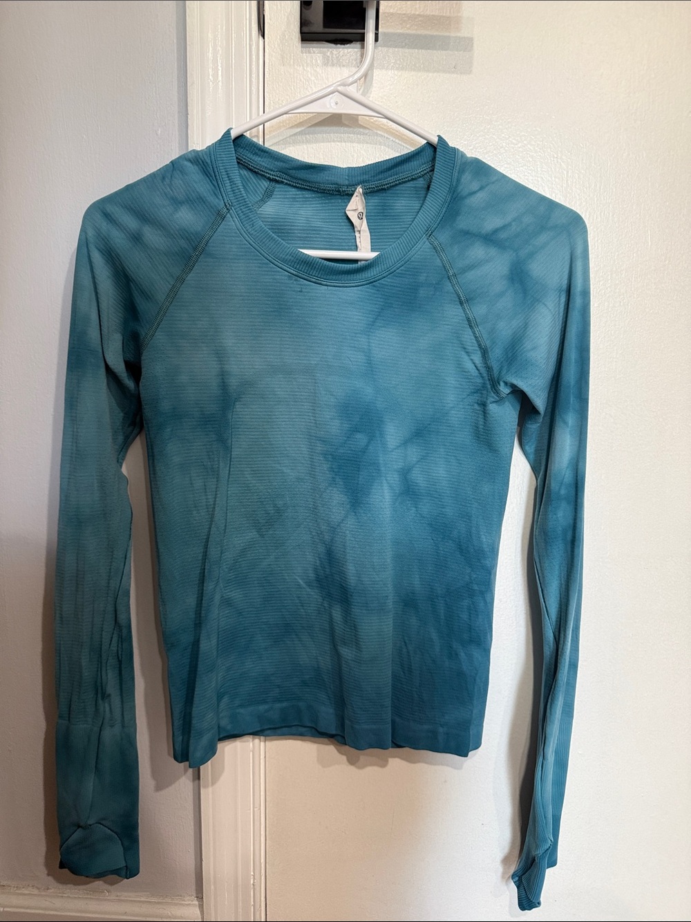lululemon athletica Teal Tie-Dye Long Sleeve Crew